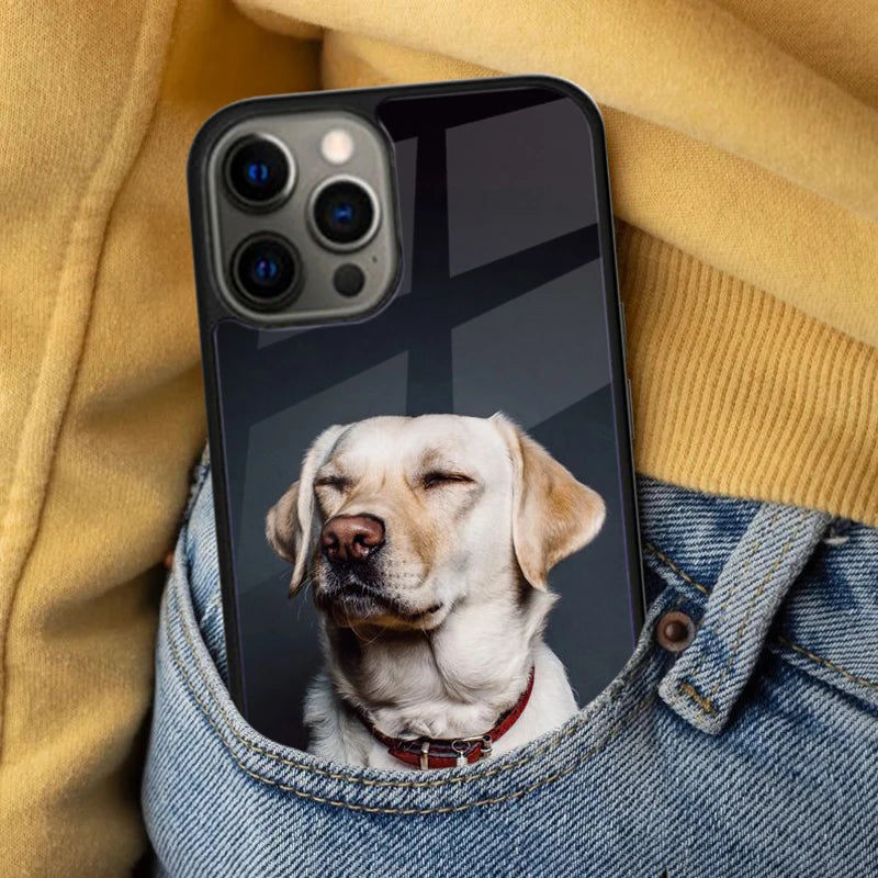 Labrador Love: Playful Paws Magnetic Phone Protector